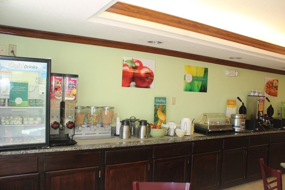 Quality Inn & Suites Clayton, Nm Buitenkant foto