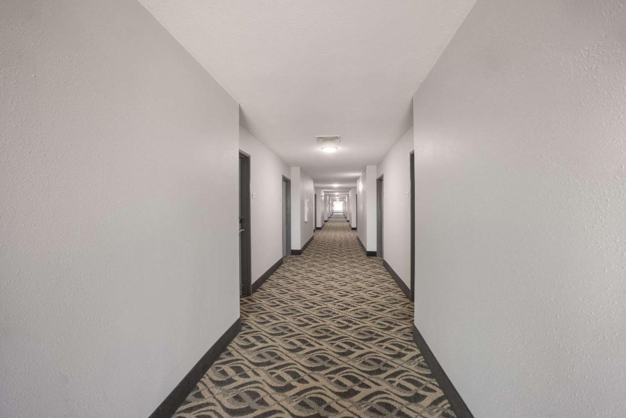 Quality Inn & Suites Clayton, Nm Buitenkant foto