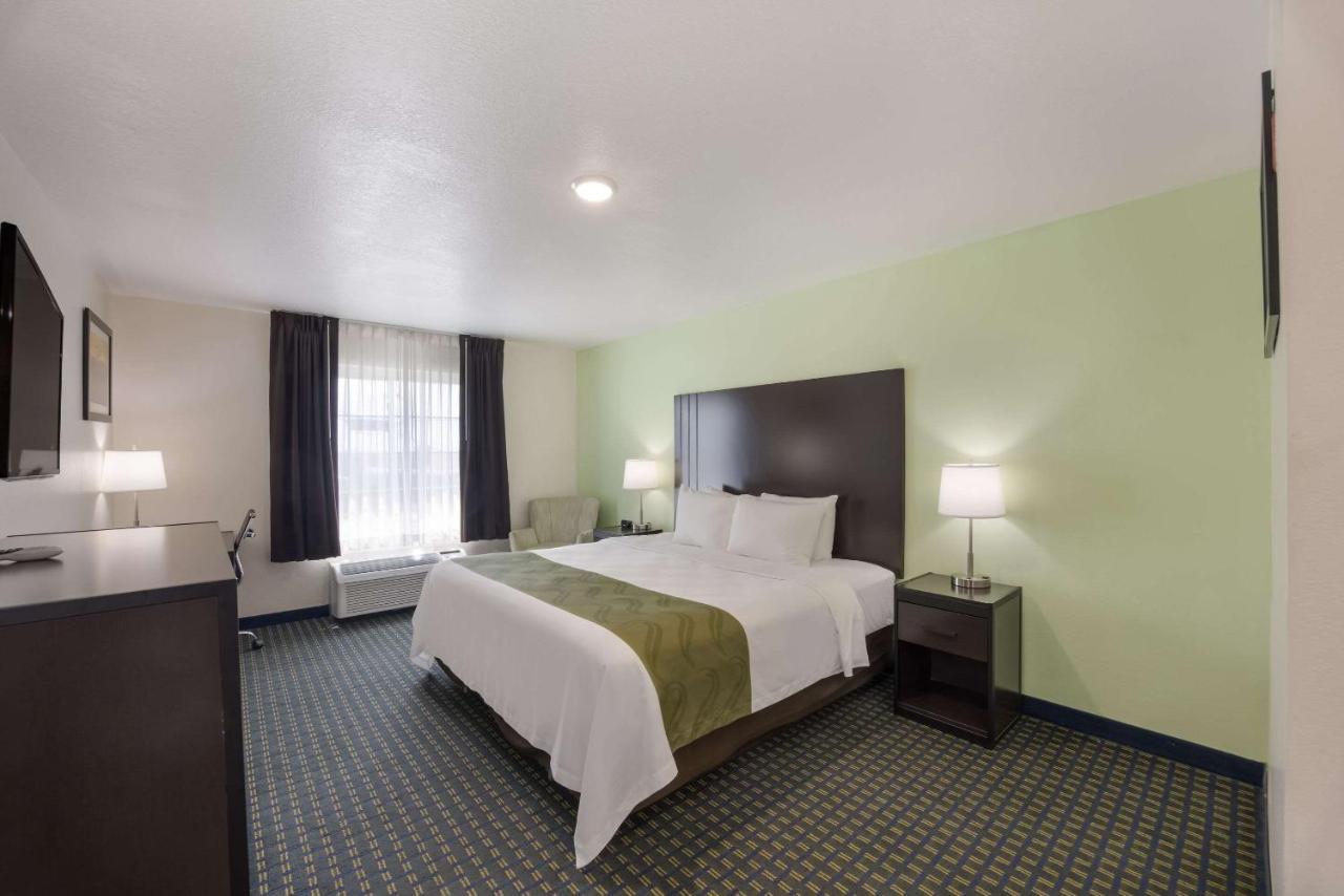Quality Inn & Suites Clayton, Nm Buitenkant foto