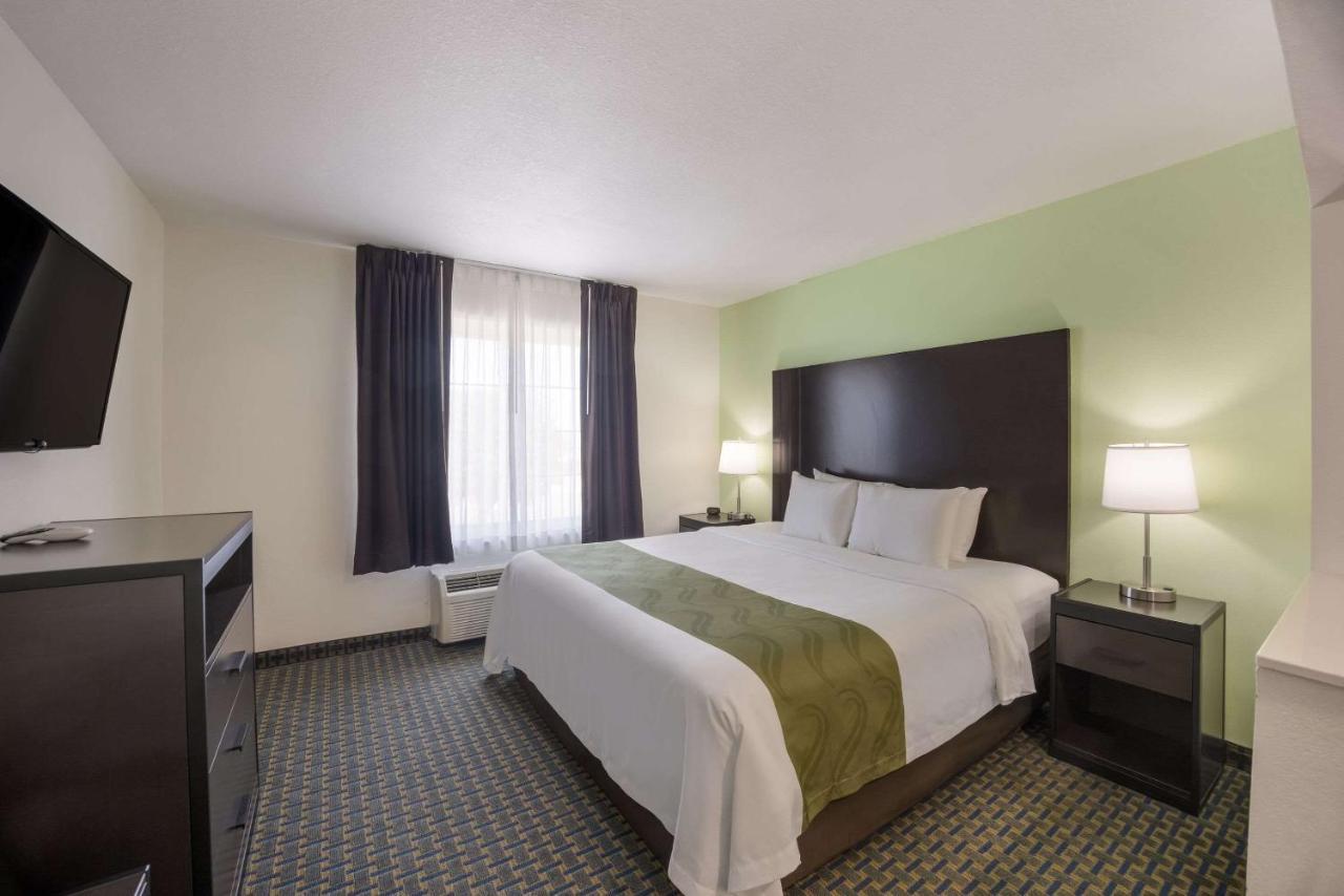 Quality Inn & Suites Clayton, Nm Buitenkant foto