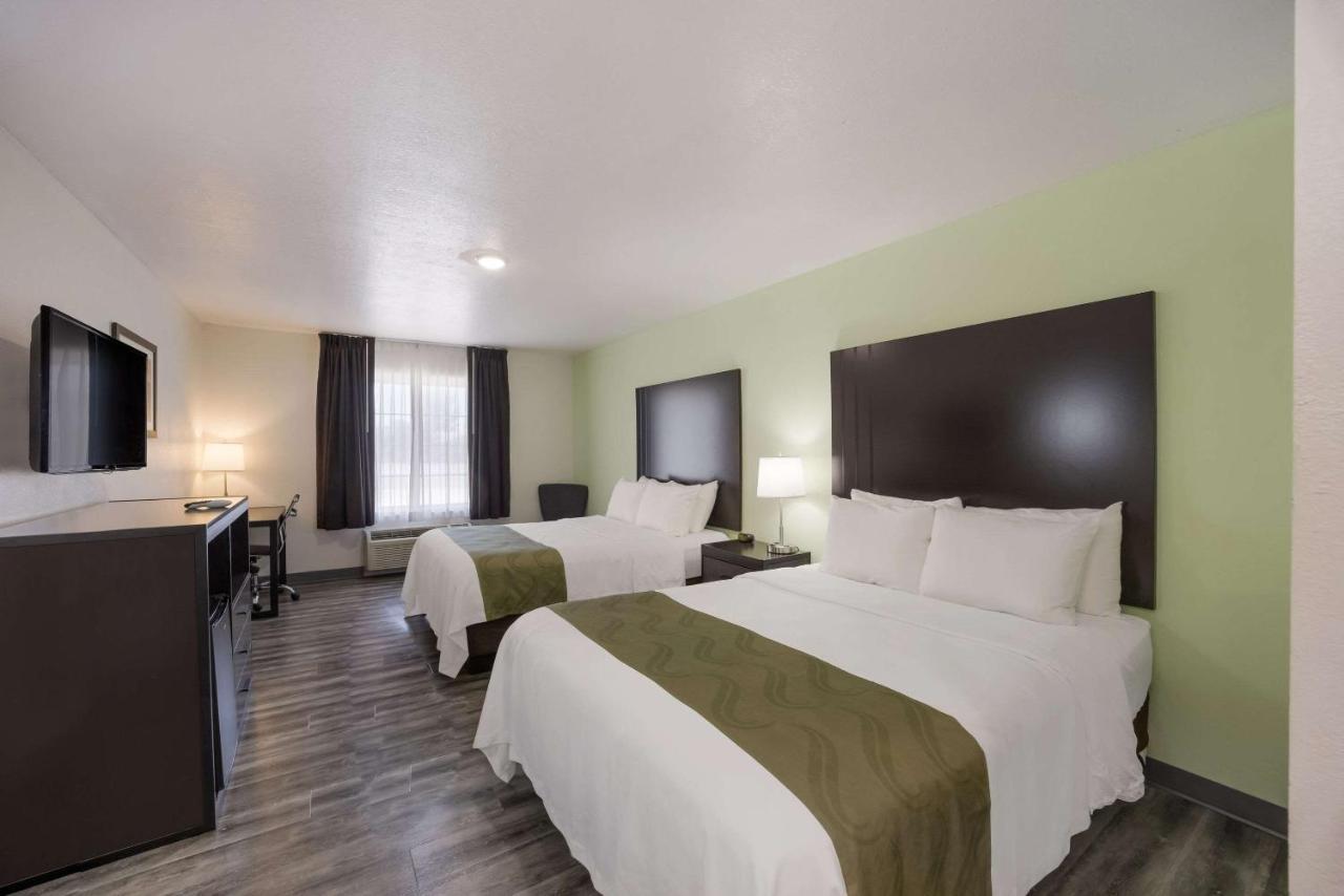 Quality Inn & Suites Clayton, Nm Buitenkant foto