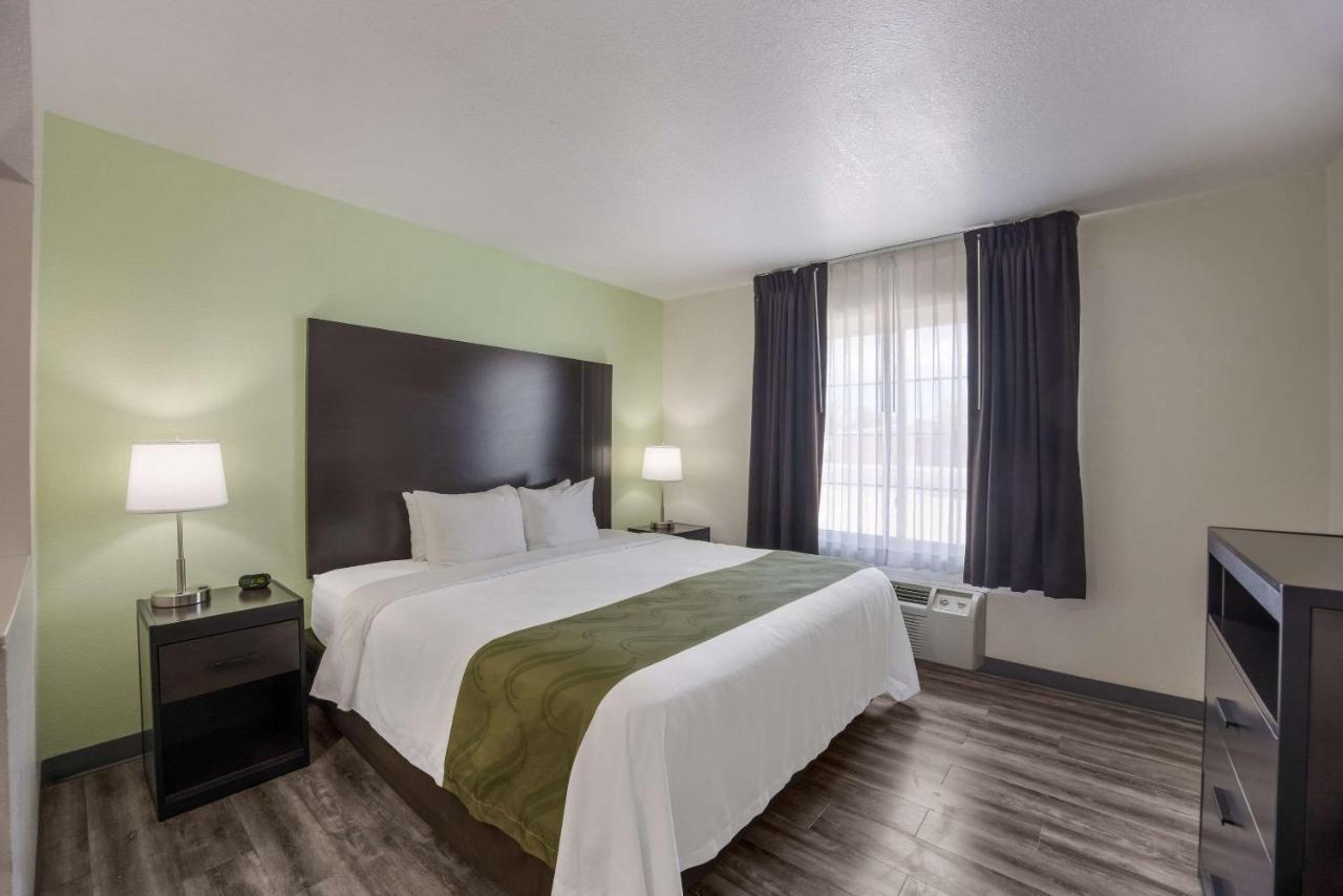Quality Inn & Suites Clayton, Nm Buitenkant foto